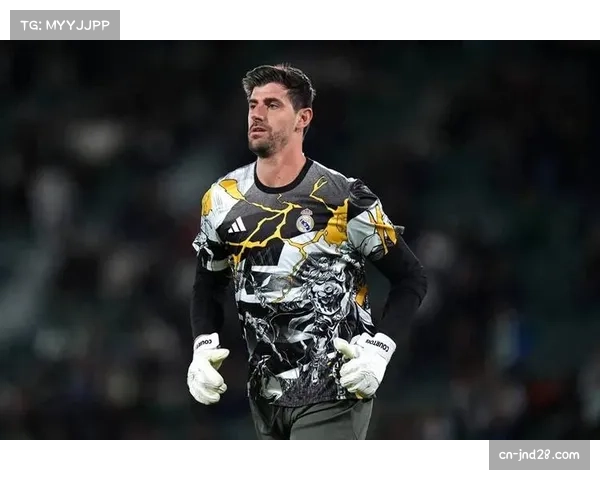 库尔图瓦失误送点引争议 比利时门将状态波动影响防线